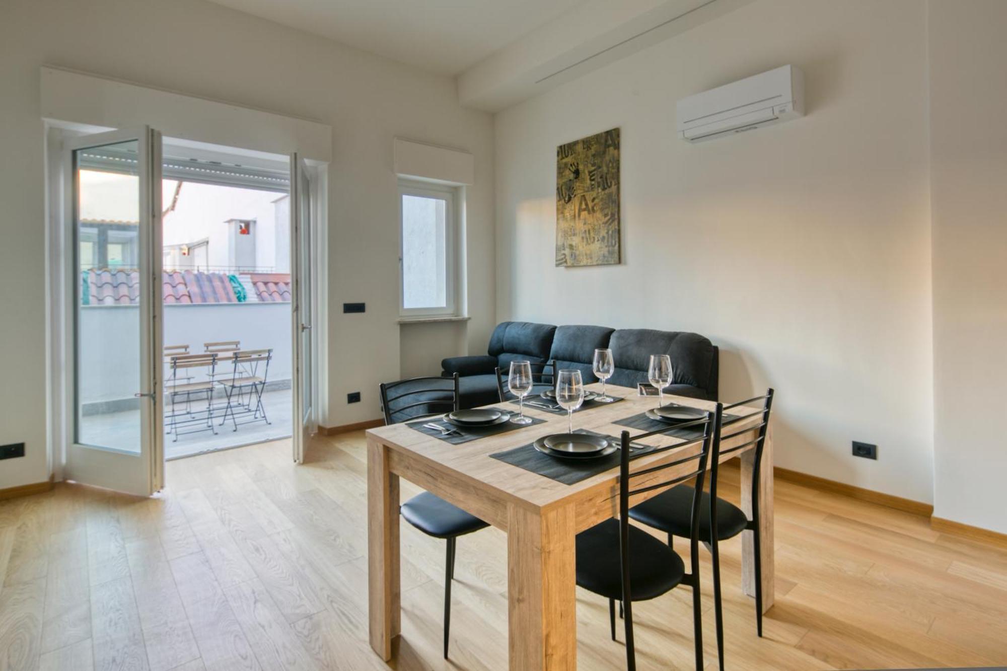 Appartamento Centro Torino Con Terrazzo Turim Exterior foto